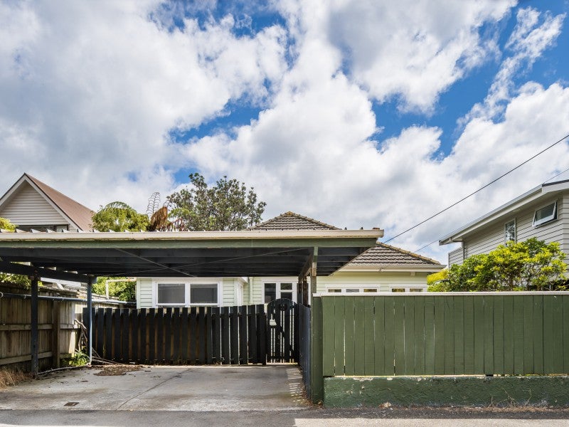 410 Muritai Road, Eastbourne, Lower Hutt - Carousel 18