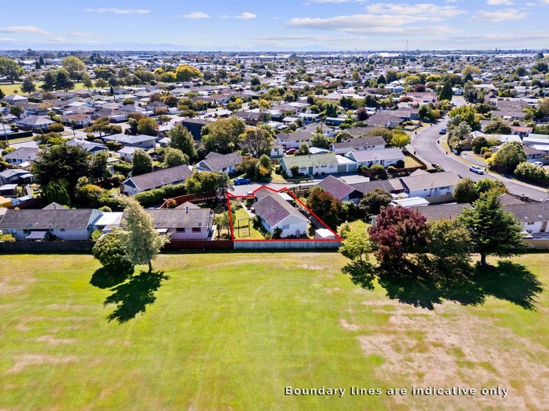 37 Oakley Crescent, Hornby, Christchurch - Carousel 22
