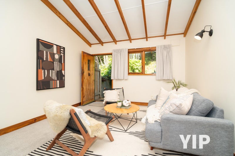 77 Clifford Road, Johnsonville, Wellington - Carousel 2