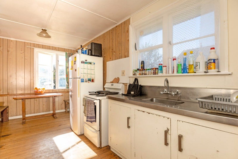 9 Atkinson Street, Mangapapa, Gisborne - Carousel 2