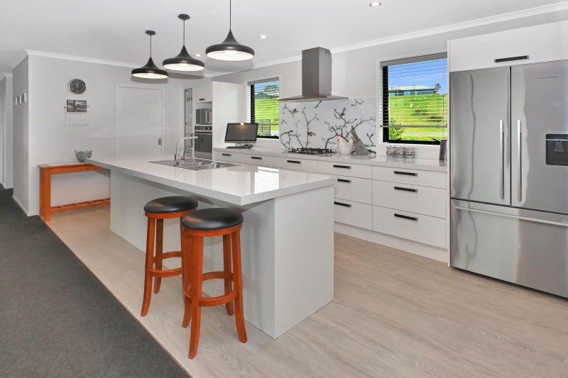 16 Takutai Terrace, Hokitika - Carousel 2