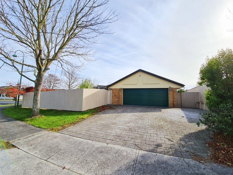 17 Bramley Drive, Rototuna, Hamilton - Carousel 1