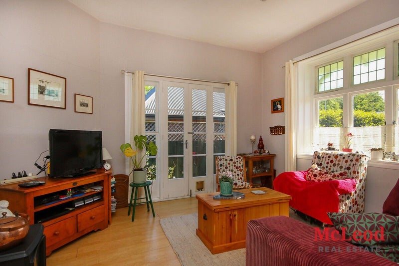 6 Wills Street, Ashburton, Ashburton - Carousel 1