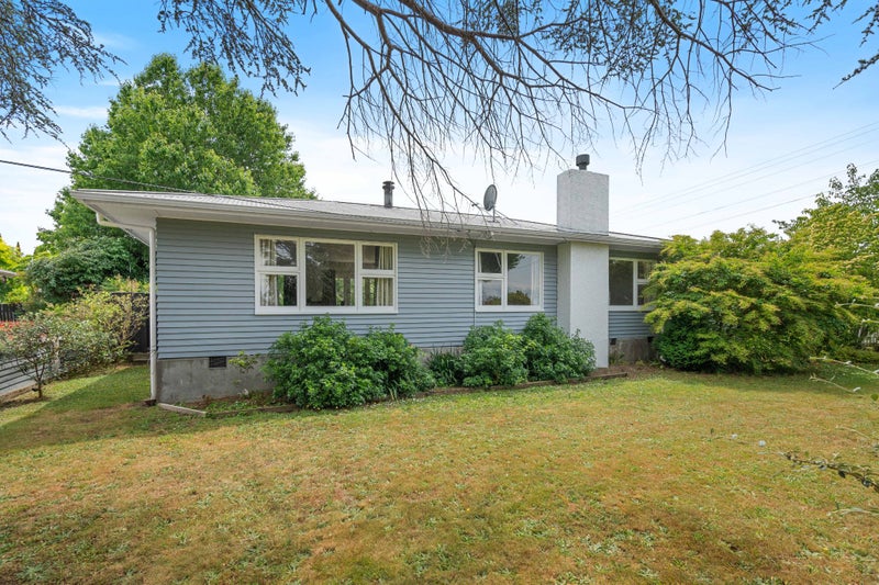 1 Queen Alexandra Street, Lansdowne, Masterton - Carousel 1