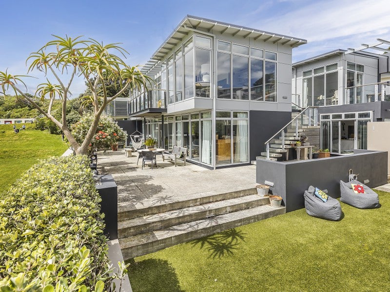 63 Burnham Street, Seatoun, Wellington - Carousel 1