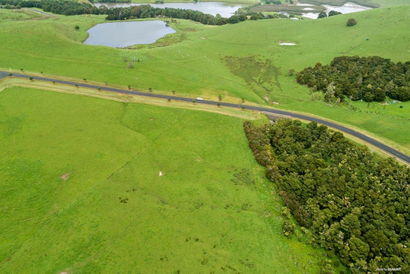 36 Hinamoki Drive, Kaiwaka - Carousel 2