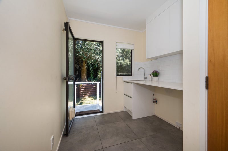 2/13 Naviti Place, Browns Bay, Auckland - Carousel 20