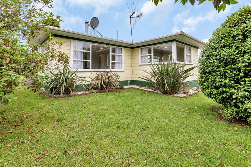 10 Manapouri Street, Tikipunga, Whangarei - Carousel 1
