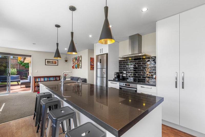 294 Ballintoy Park Drive, Welcome Bay, Tauranga - Carousel 2