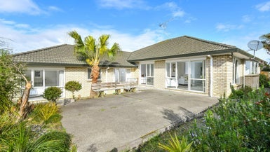 29 Annalong Road, Dannemora, Auckland - Carousel 1