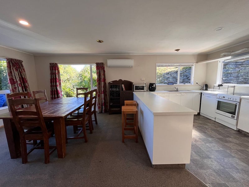 6 Andrews Place, Gonville, Whanganui - Carousel 17