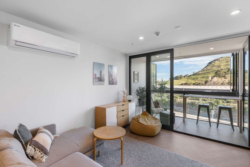 408/82 Jellicoe Road, Panmure, Auckland - Carousel 2