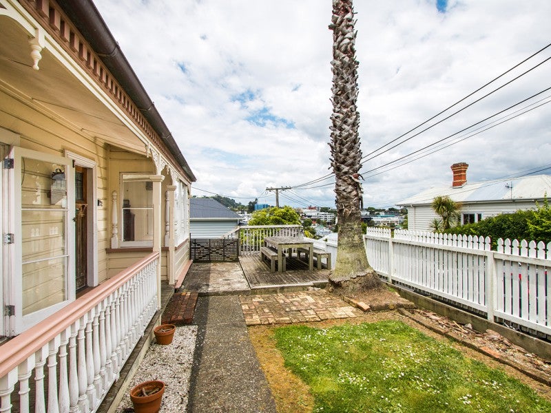 22 Potatau Street, Grey Lynn, Auckland - Carousel 2