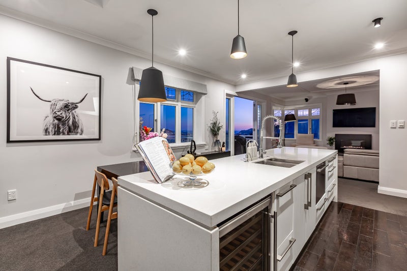 55 Rakau Road, Hataitai, Wellington - Carousel 2