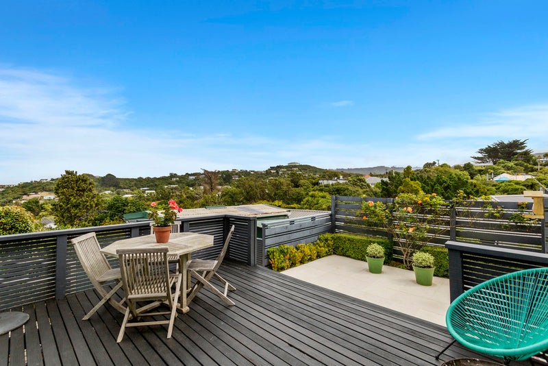 31 Poto Road, Normandale, Lower Hutt - Carousel 2