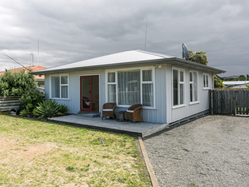 107 Ferguson Street North, Bay View, Napier - Carousel 2