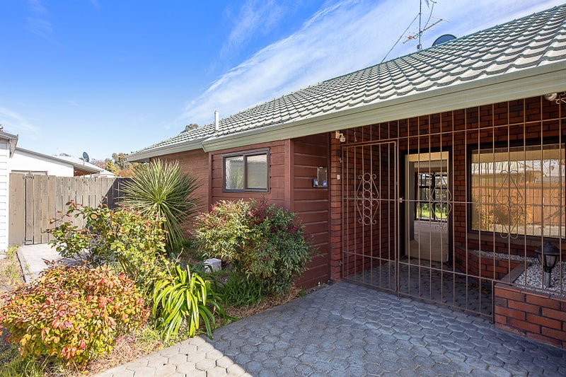 4A Brookfield Place, Redwoodtown, Blenheim - Carousel 1