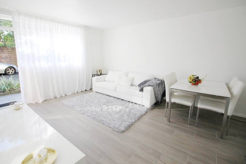 10B Graysons Lane, Mount Eden, Auckland - Carousel 1