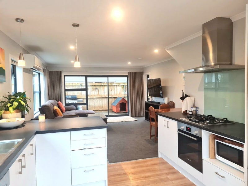 1 Climie Way, Trentham, Upper Hutt - Carousel 2