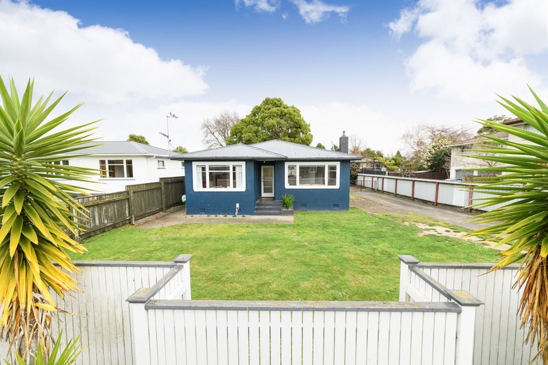 4 Miles Place, Awapuni, Palmerston North - Carousel 27