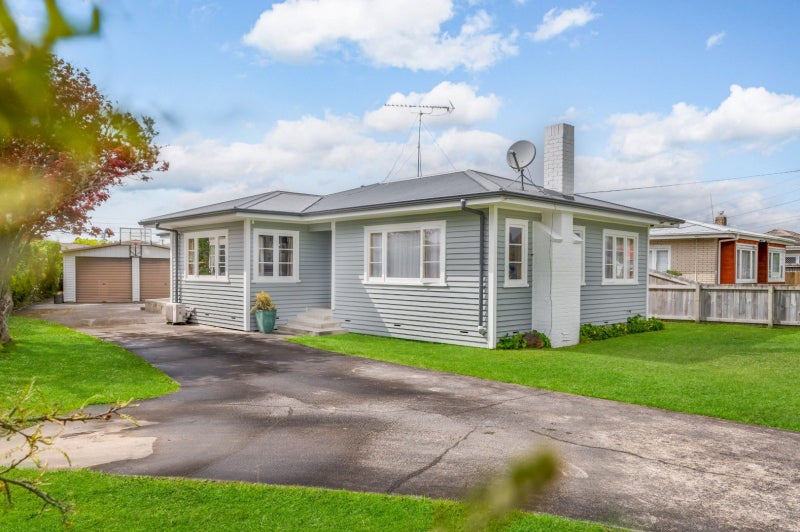 24 Portal Crescent, Beerescourt, Hamilton - Carousel 1