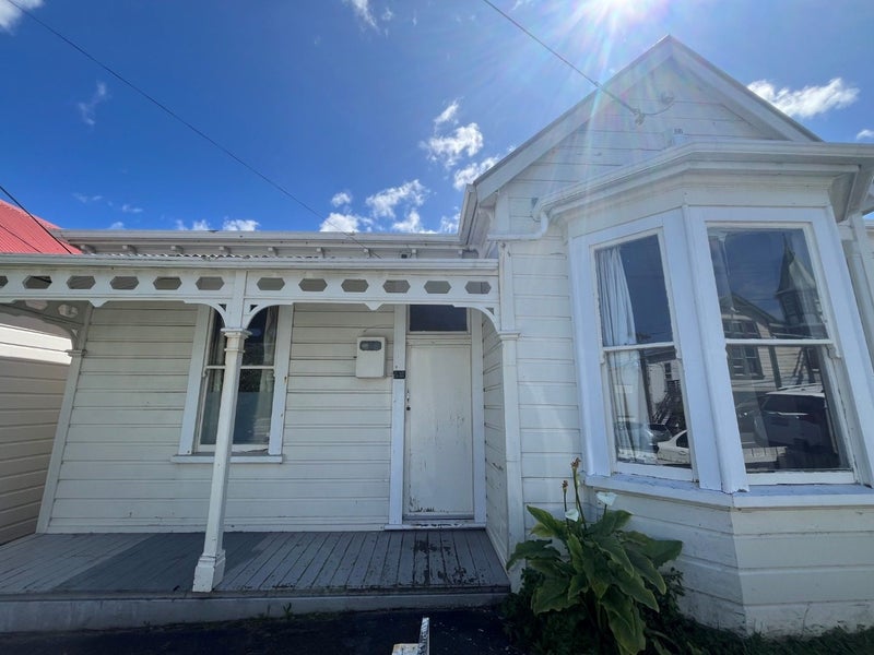 63 Wilson Street, Newtown, Wellington - Carousel 1