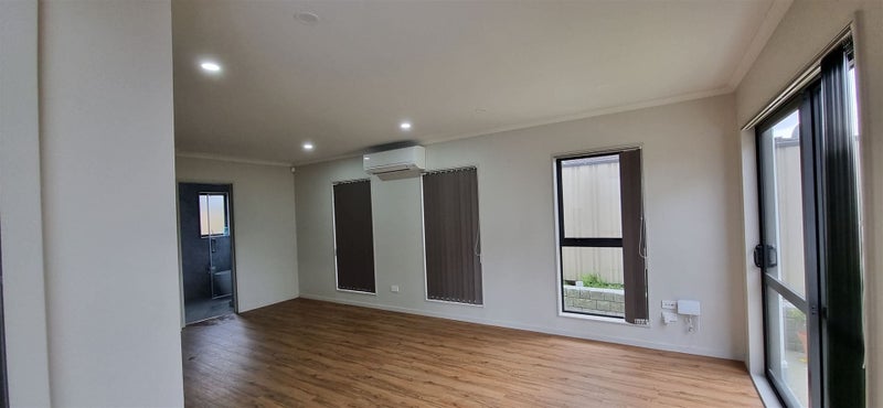 102E Fitzroy Street, Papatoetoe, Auckland - Carousel 2