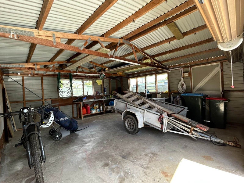 6 Westmere Park Avenue, Westmere, Auckland - Carousel 23