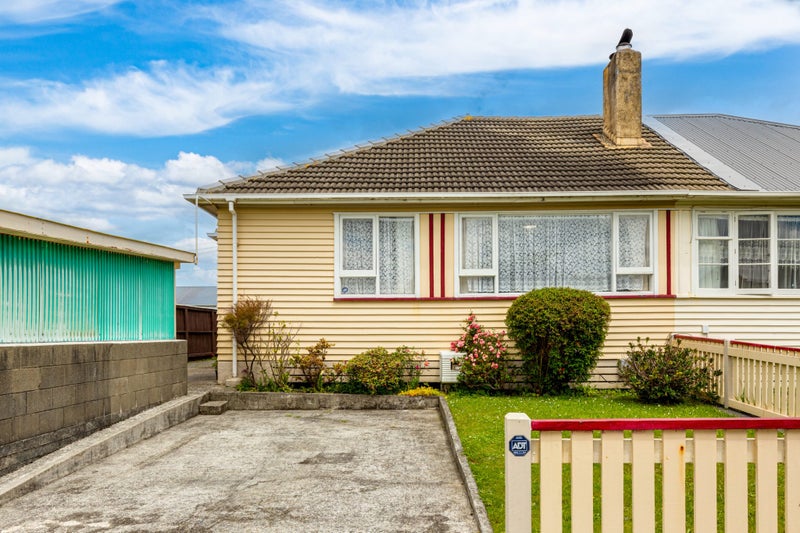 9 Taine Street, Taita, Lower Hutt - Carousel 2