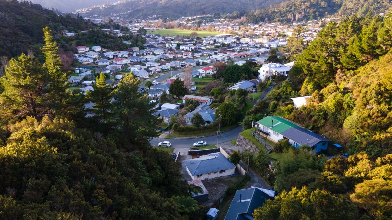 14 August Street, Stokes Valley, Lower Hutt - Carousel 27
