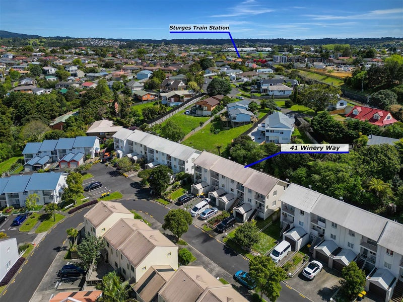 41 Winery Way, Henderson, Auckland - Carousel 2