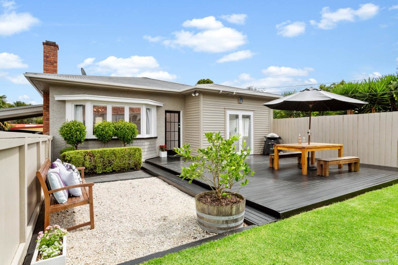 10 Plane Street, Avondale, Auckland - Carousel 1