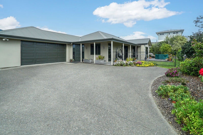 23 Liverpool Terrace, Stoke, Nelson - Carousel 2