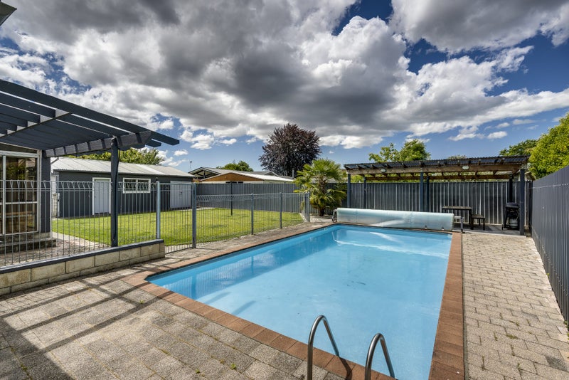 25 Lorne Crescent, Flaxmere, Hastings - Carousel 14