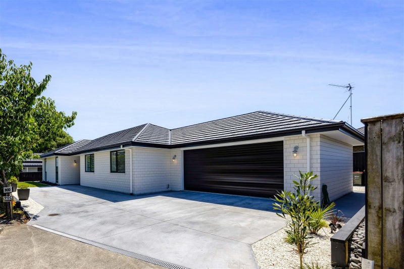90C Smart Road, Glen Avon, New Plymouth - Carousel 1