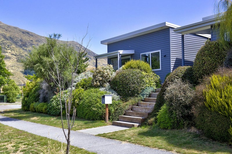 13 Hope Avenue, Lake Hayes, Queenstown - Carousel 2