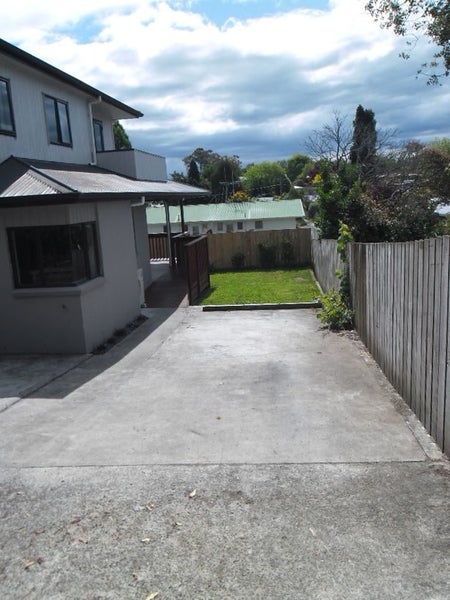 78A Storey Avenue, Forest Lake, Hamilton - Carousel 1