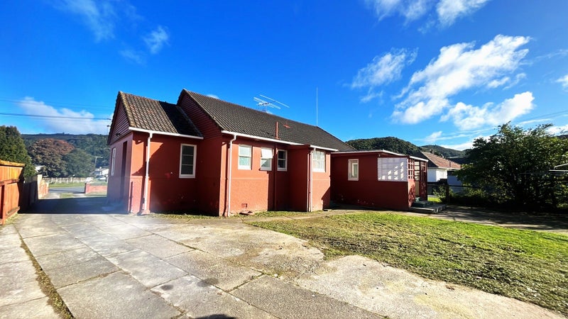 110 Reynolds Street, Taita, Lower Hutt - Carousel 13