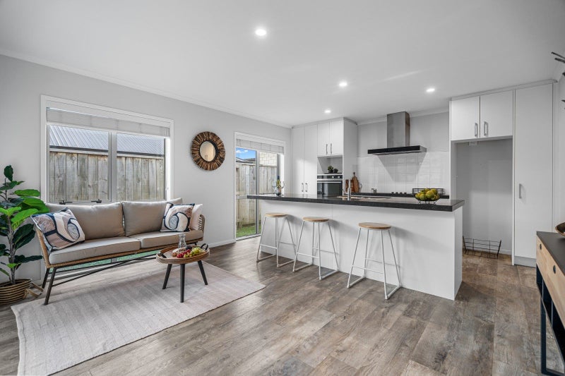 54 Awataha Crescent, Pyes Pa, Tauranga - Carousel 2