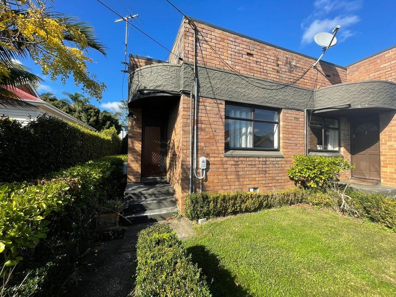 4C Momona Road, Greenlane, Auckland - Carousel 1