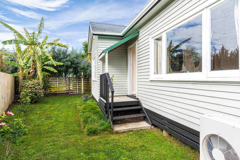 35C Saxon Street, Waterview, Auckland - Carousel 16