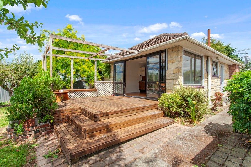 120 Kerrs Road, Avonside, Christchurch - Carousel 1