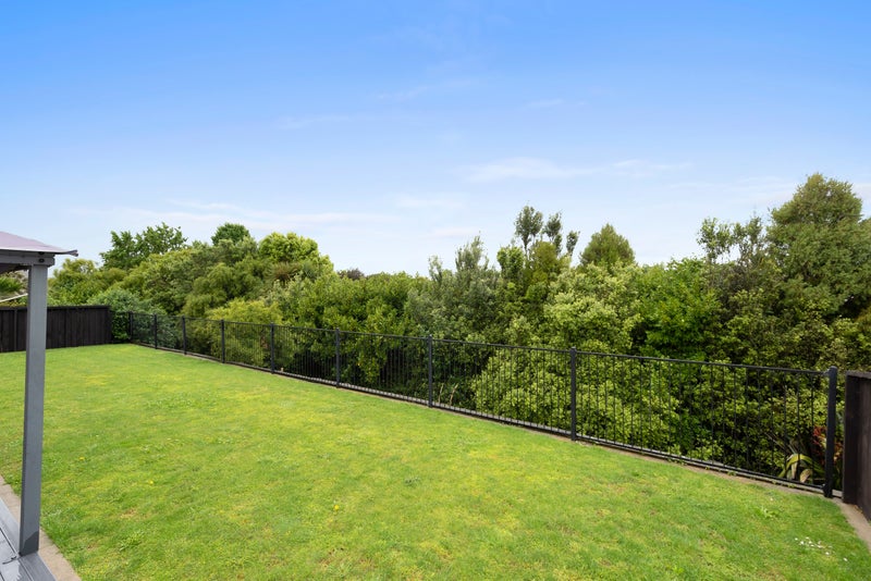 7 Oldfield Court, Huntington, Hamilton - Carousel 2