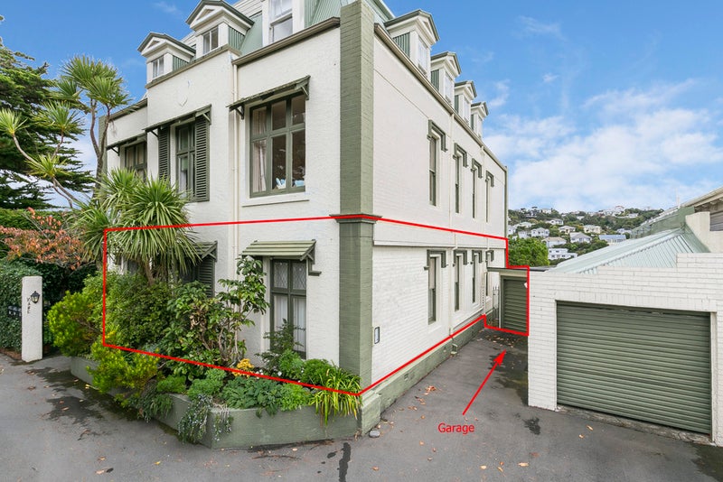 16A Hadfield Terrace, Kelburn, Wellington - Carousel 1