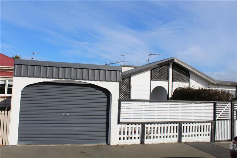 2/74A Rotherham Terrace, Miramar, Wellington - Carousel 1