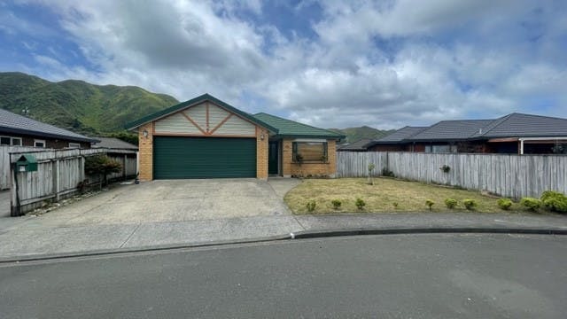 97 Mandel Mews, Waiwhetu, Lower Hutt - Carousel 1
