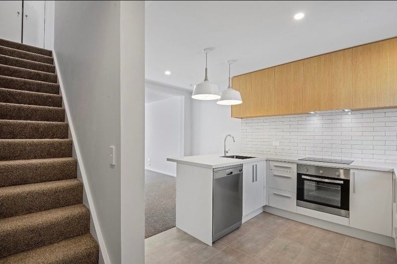 5/18 New Brighton Road, Shirley, Christchurch - Carousel 2