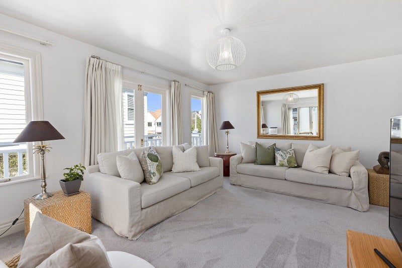 12B Hobson Street, Thorndon, Wellington - Carousel 2