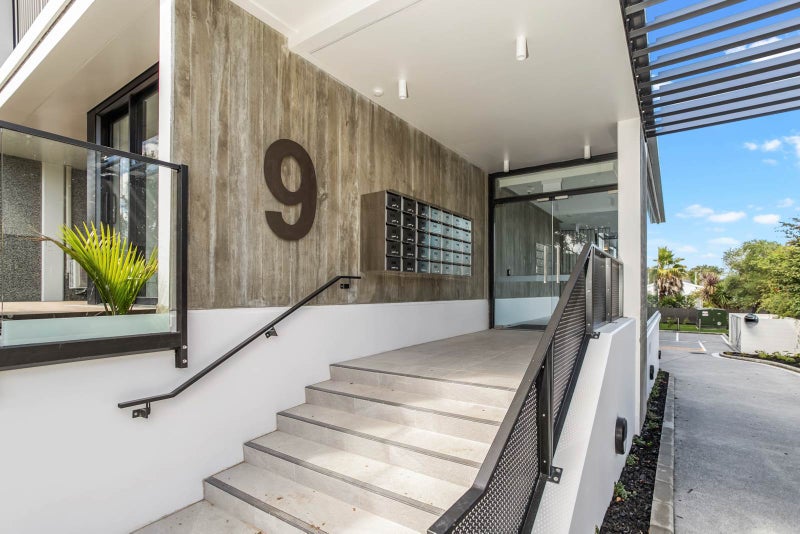 G04/9 Walmer Road, Point Chevalier, Auckland - Carousel 7