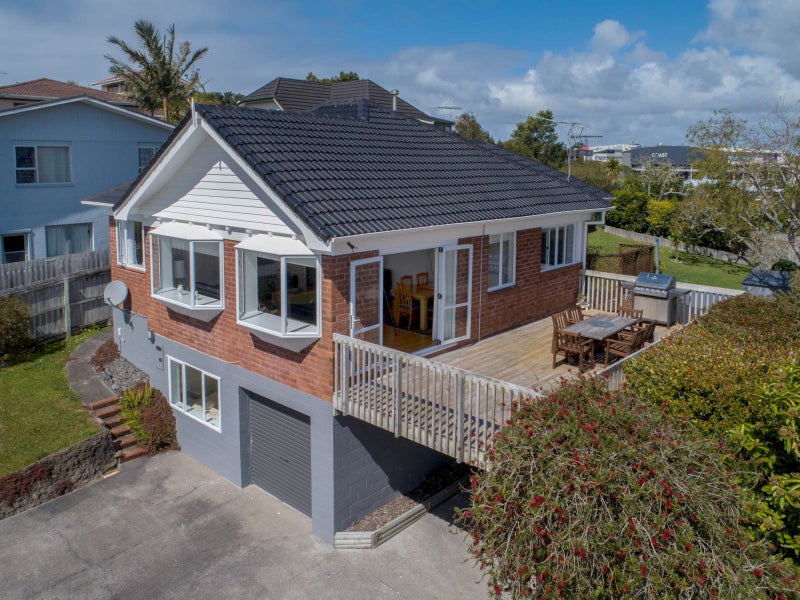 13 Delshaw Avenue, Stanmore Bay, Whangaparaoa - Carousel 2